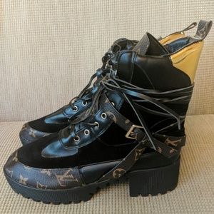 Women's LV Shoes Boots Pumps Heels size 9
